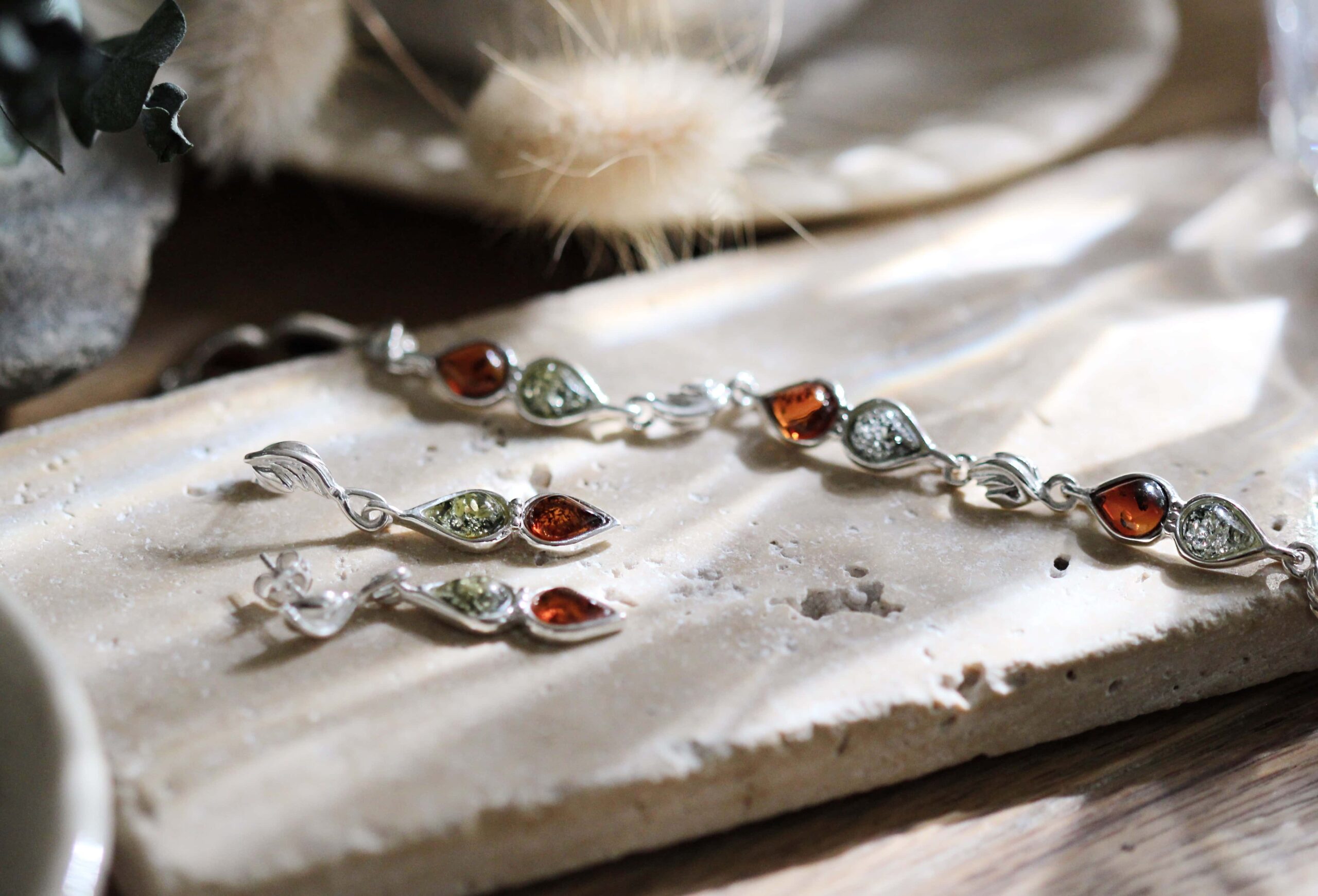 Strieborné šperky s baltickým jantárom Dvojičky viacfarebné