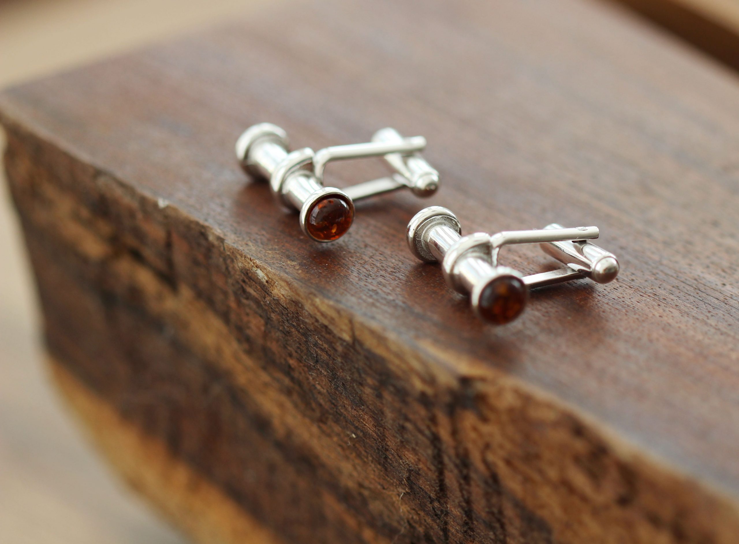 Manžetové gombíky strieborné s baltickým jantárom Double koňakové