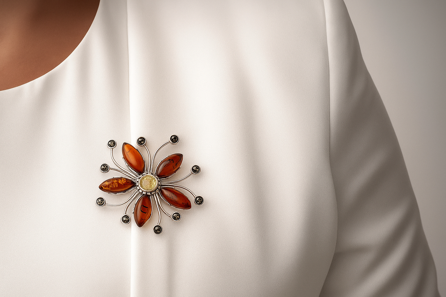 Jantárová brošňa Ornamentálny kvet viacfarebná