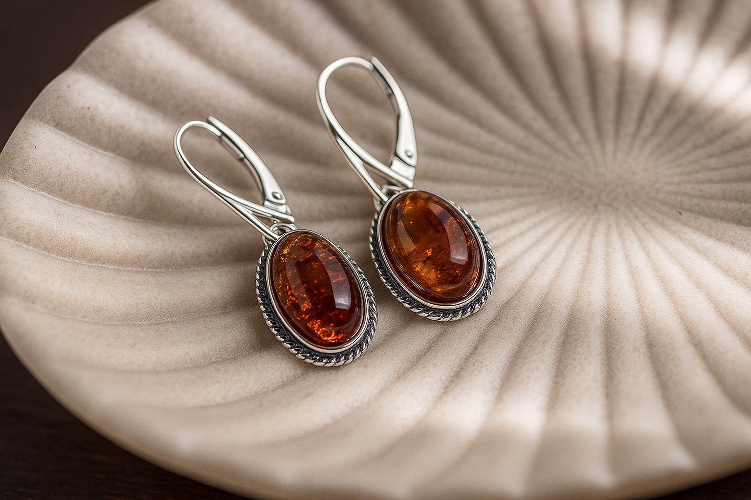 Jantárové náušnice Pamätný medailón koňakové