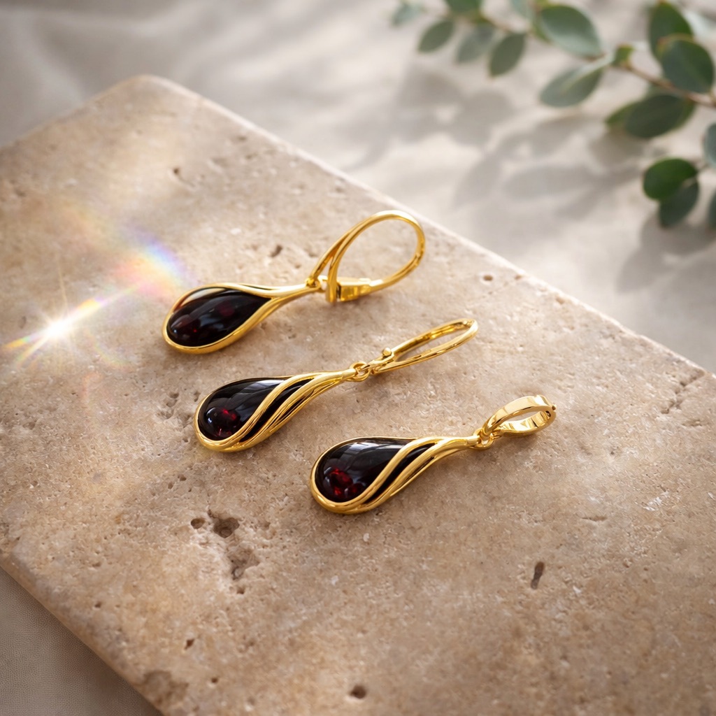 Pozlátené šperky s jantárom z kolekcie vznešená bytosť višňové